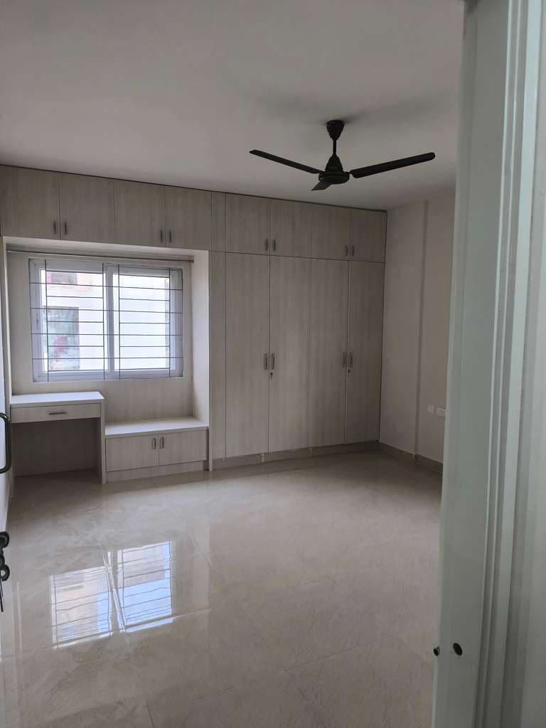 4 BHK Apartment for Rent in Avadi 4