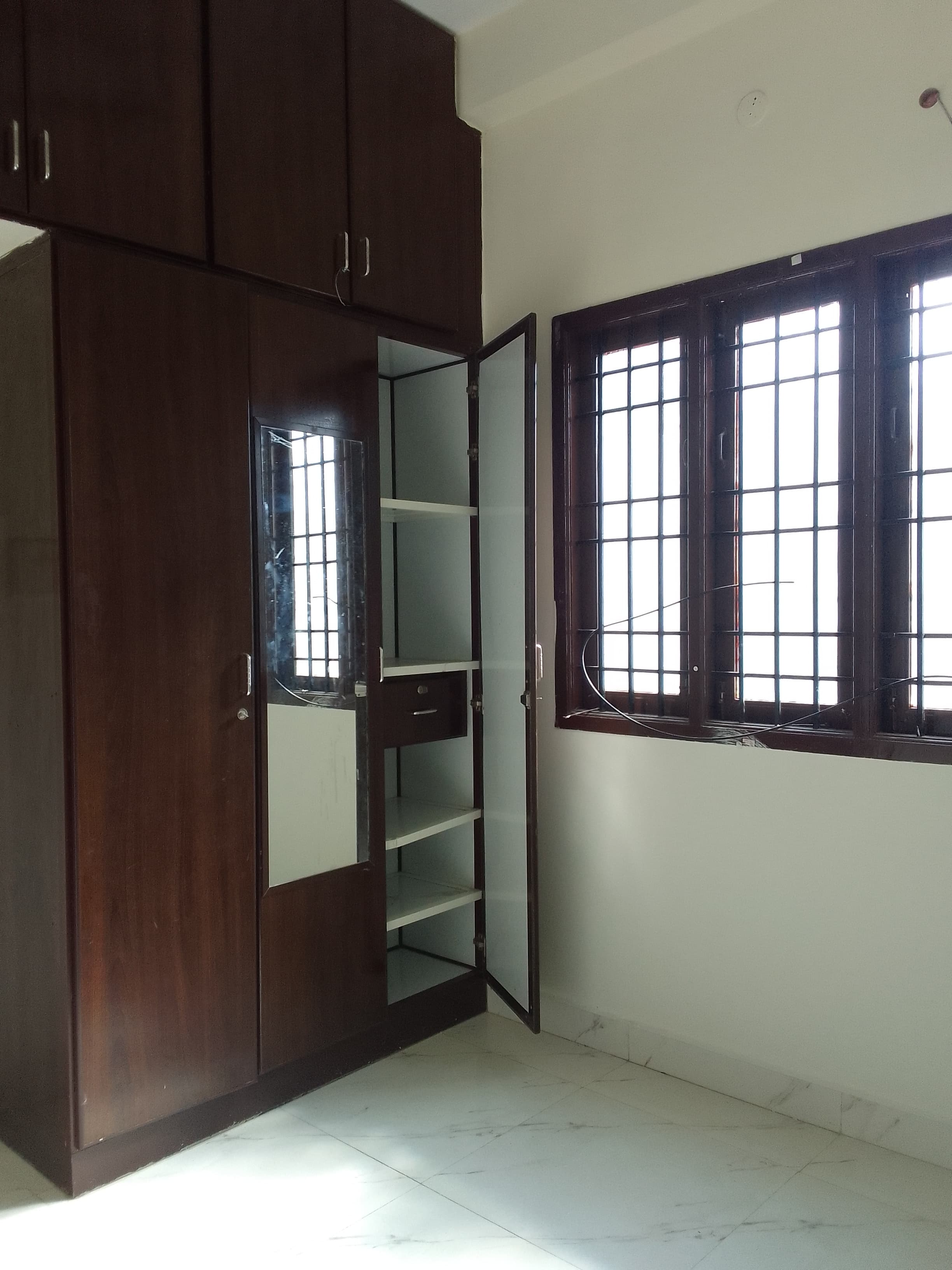 2 BHK Apartment for Rent in Mylapore 2