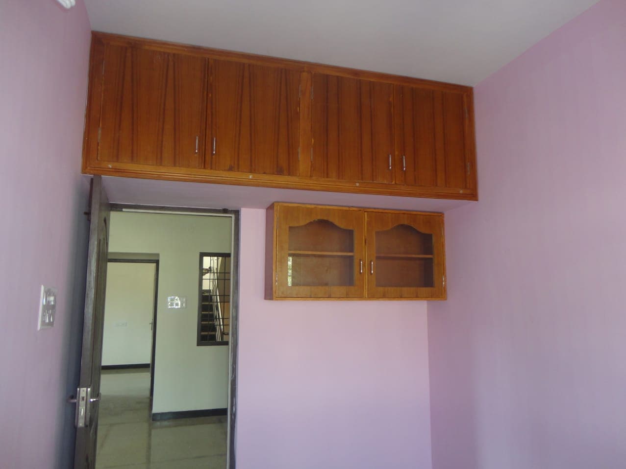 2 BHK Apartment for Rent in Puzhuthivakkam 3