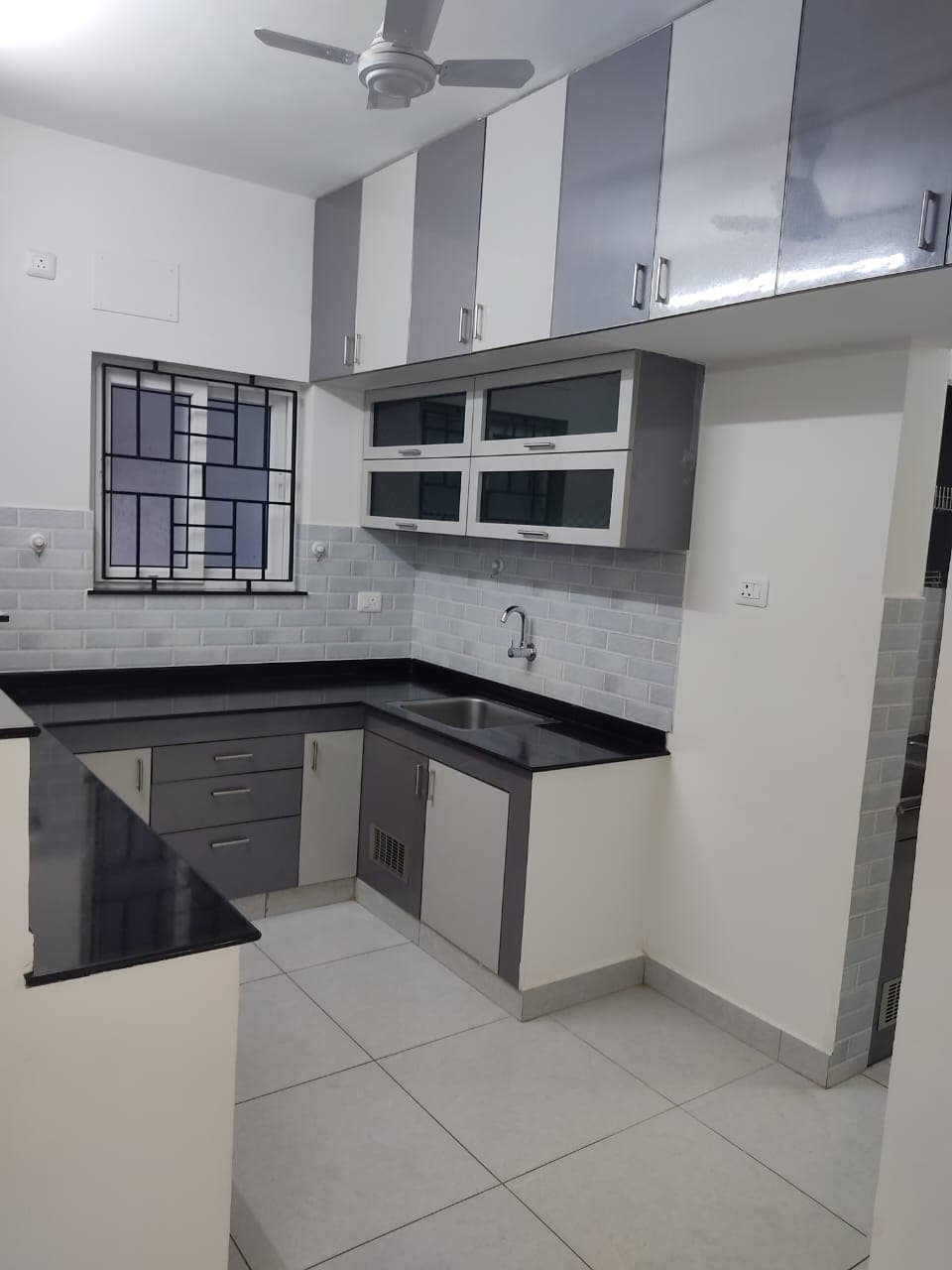 2 BHK Apartment for Rent in Thiruvanmiyur 3