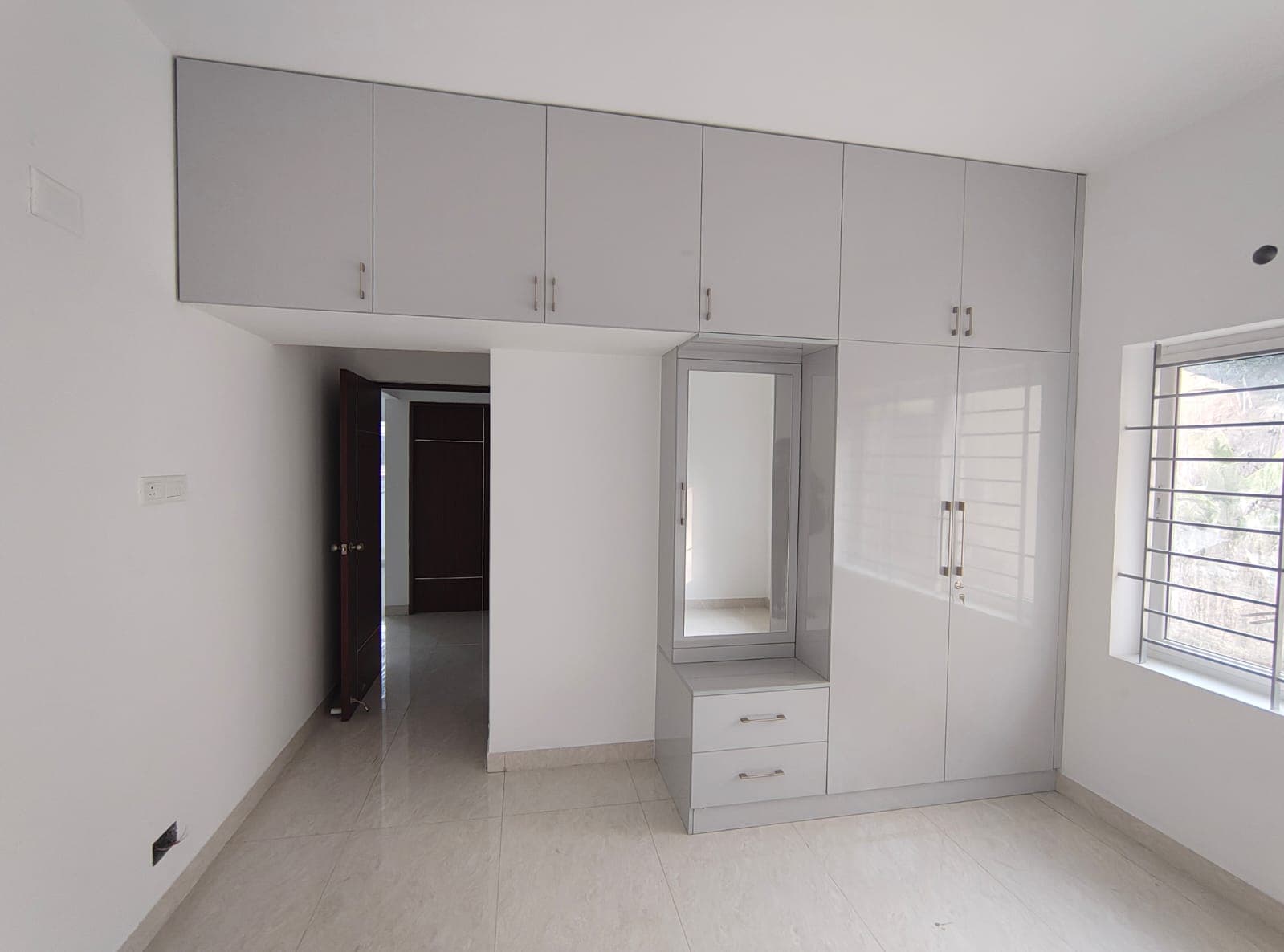 3 BHK Apartment for Rent in Virugambakkam 4